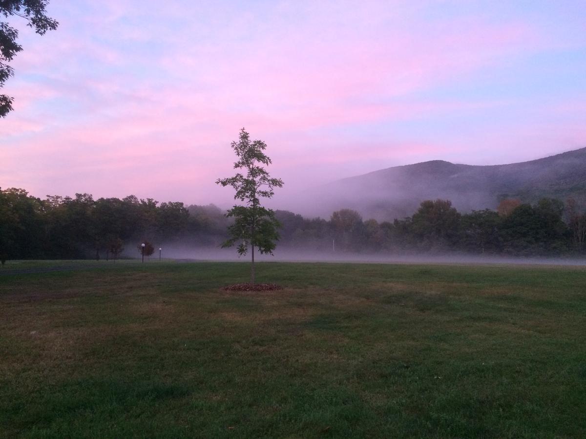 Aerie Inn Of Vermont 이스트도싯 외부 사진